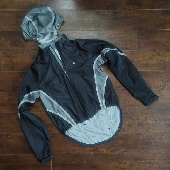 Pearl Izumi Other - Pearl Izumi Cycling Windbreaker Size Small